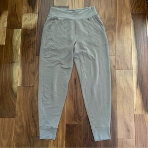 Athleta Taupe Jogger Pants size M